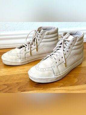 Vans High-Top Sneakers in Off-White